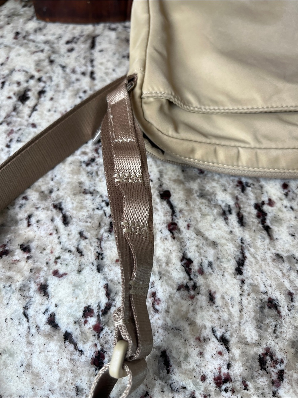 Lululemon Crossbody Shoulder Bag - Picture 10 of 10